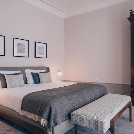 Gallery Townhouse & Guest house 2*